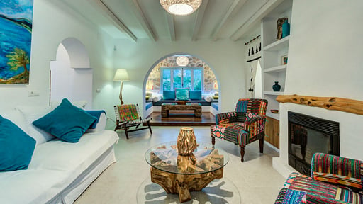Can Sofia Living room