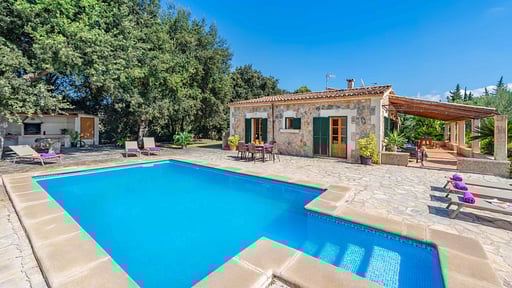 Can Torres Swimming pool