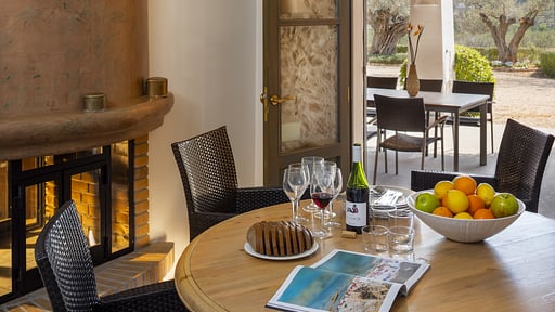 Can Vicent Rafal Dining area 1