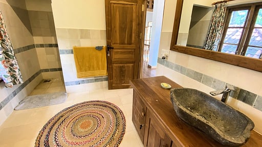 Cannelle Lake Villa Slaapkamer 1