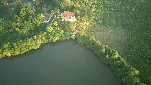 Cannelle Lake Villa Drone foto's