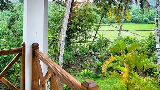 Cannelle Lake Villa Surroundings