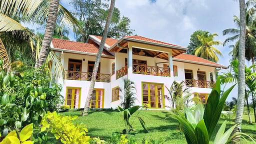 Cannelle Lake Villa Others