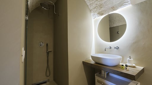 Cantalanotte Luxury Resort Bedroom 2