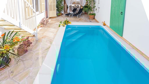 Cantino House Бассейн