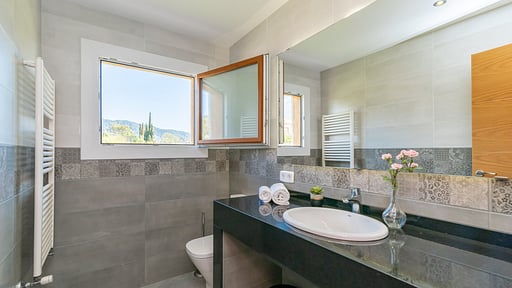 Canya Vera Bedroom 3