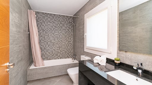 Canya Vera Bedroom 1