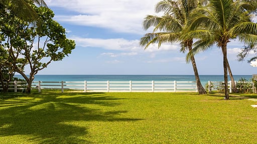 Carpe Diem Beach Villa Garden