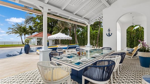 Carpe Diem Beach Villa Terrace/Veranda