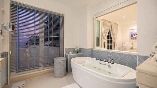 Carpe Diem Beach Villa Bedroom 2