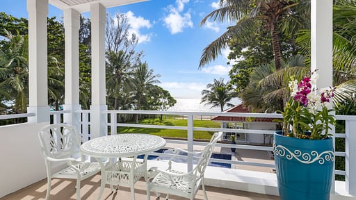 Carpe Diem Beach Villa Bedroom 1
