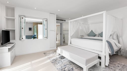 Carpe Diem Beach Villa Bedroom 2