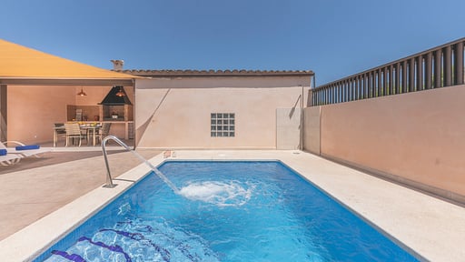 Cas Padrins de Ses Tanques Swimming pool