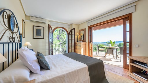 Casa Alvira Slaapkamer 2