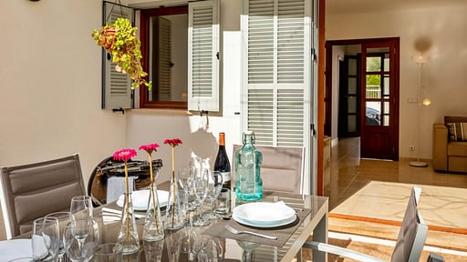Casa Antonia Dining area 2