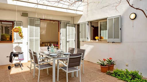 Casa Antonia Dining area 2