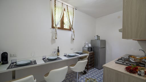 Casa Barbera A Dining area