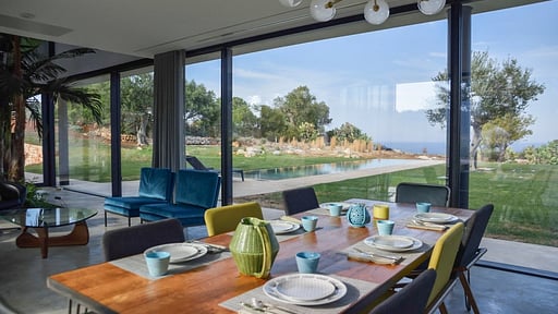 Casa Bianca Dining area