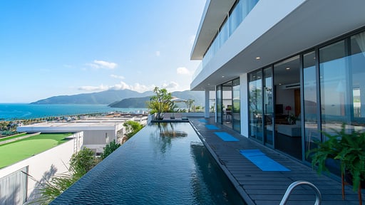 Casa Blanca Villa 2 Swimming pool