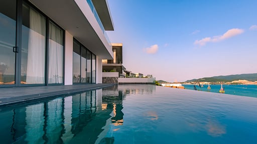 Casa Blanca Villa 2 Swimming pool