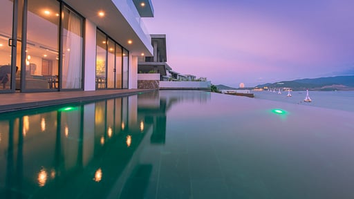 Casa Blanca Villa 2 Swimming pool