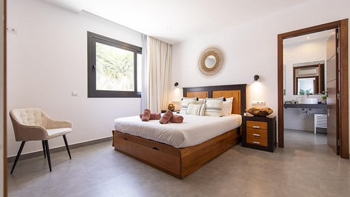 Casa Can Tina Bedroom 1