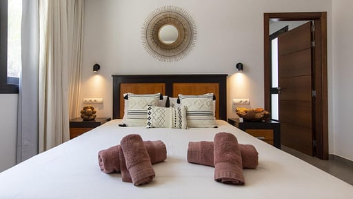 Casa Can Tina Bedroom 1