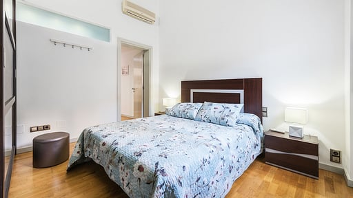 Casa Cherries Bedroom 1