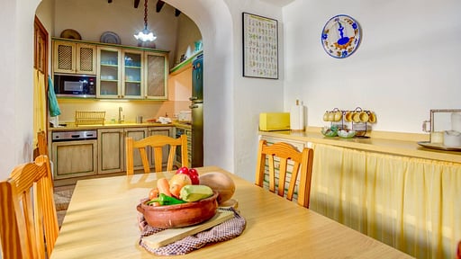 Casa Coll Dining area