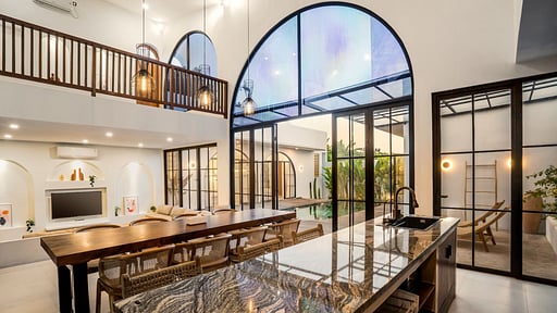 Casa Copper Dining area