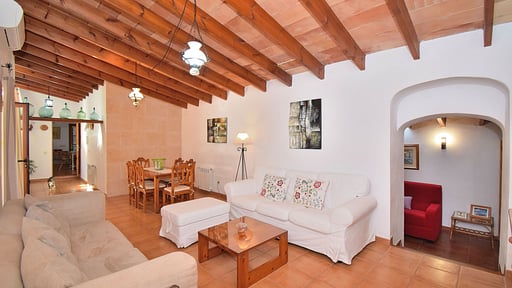 Finca Mercedes Living room