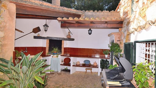 Finca Mercedes BBQ equipment