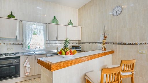 Casa de Pueblo Ribot Kitchen