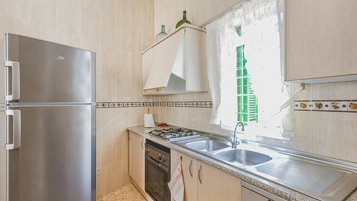 Casa de Pueblo Ribot Kitchen