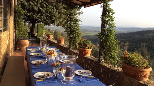 Casa del Medico Dining area