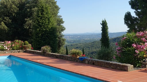 Casa del Medico Swimming pool
