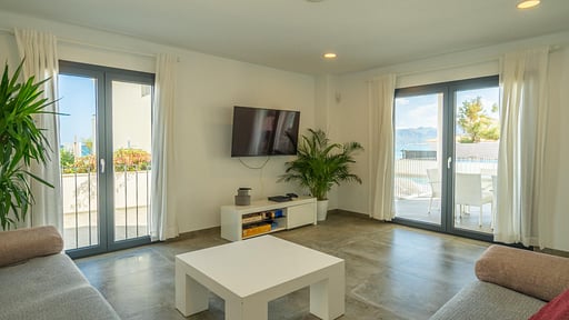 Casa del Paraiso Living room