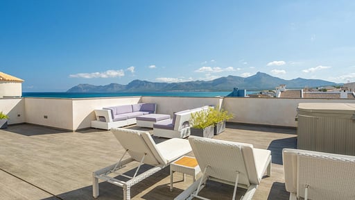 Casa del Paraiso Rooftop lounge