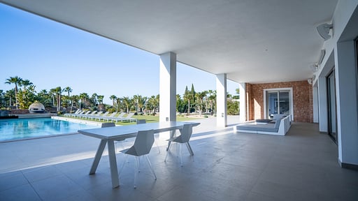 Casa Fourteen Dining area