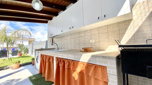 Casa Geranio BBQ equipment