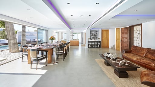 Casa India Dining area