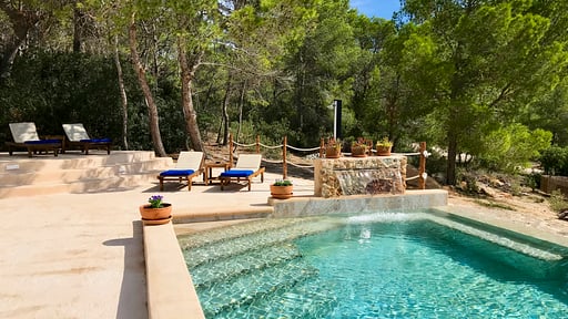 Casa Jade Swimming pool 2