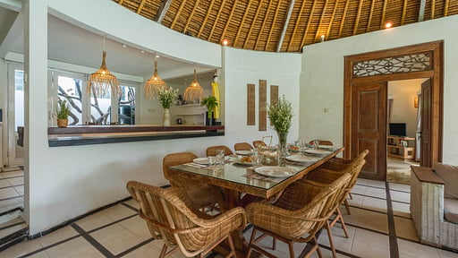 Casa Lucas Dining area