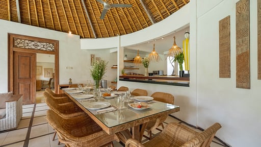 Casa Lucas Dining area