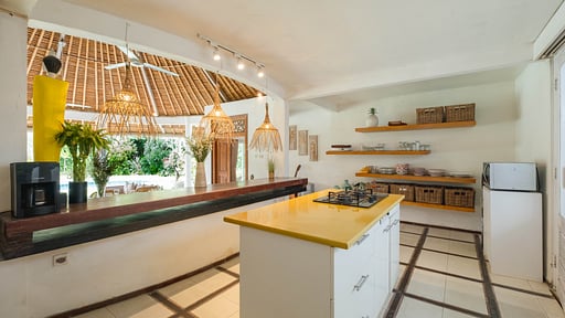 Casa Lucas Kitchen