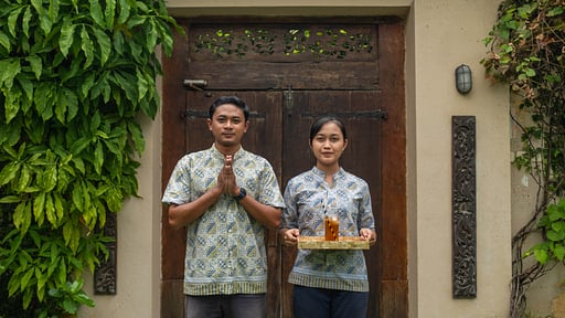 Casa Lucas Villa staff