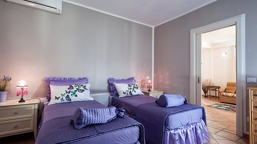 Casa Marsala 1 Bedroom 2