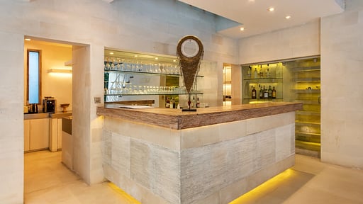 Casa Mateo Bar