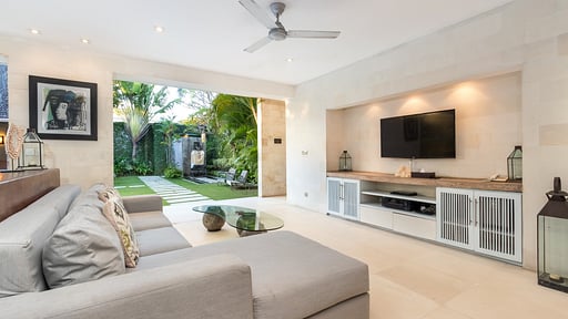 Casa Mateo Living room 2