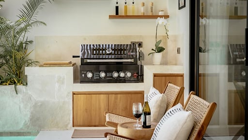 Casa Mira Uluwatu BBQ equipment